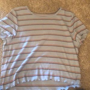 cute, super soft, american eagle cropped t shirt